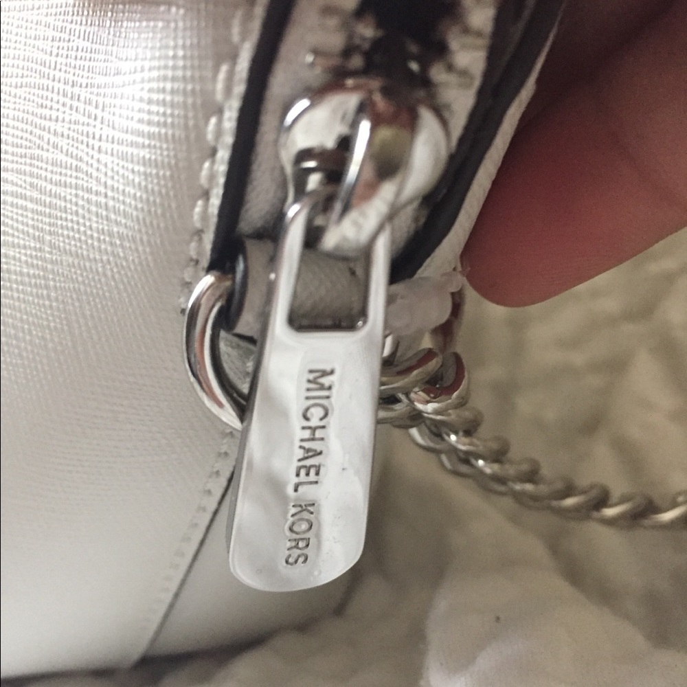 ****SOLD****White Michael Kors crossbody purse